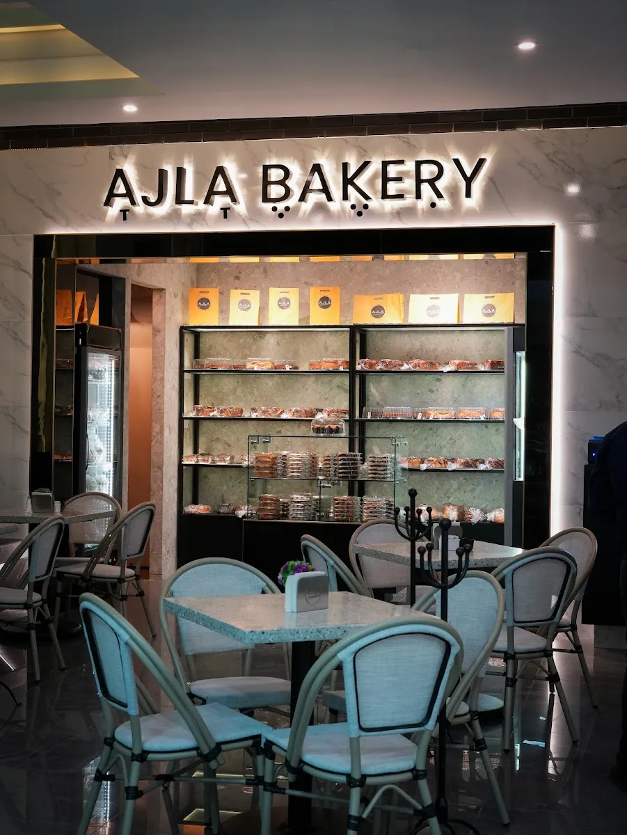 AJLA Gourmet Arcos Bosques — photo 5