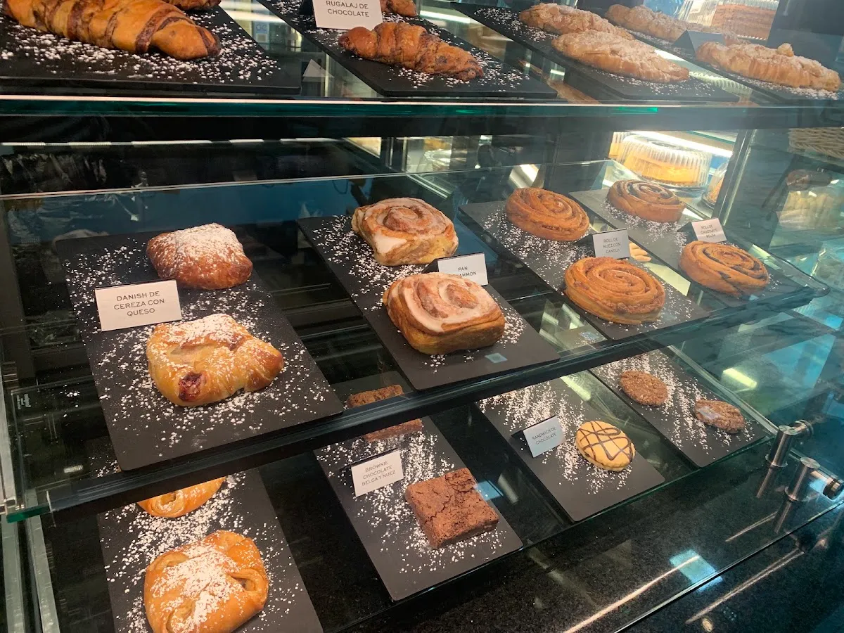 AJLA Gourmet Arcos Bosques — photo 8