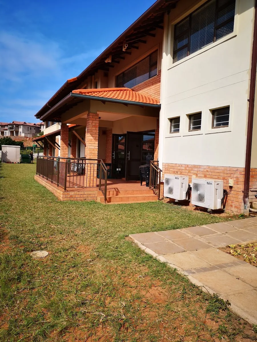 Akiva College — foto 2