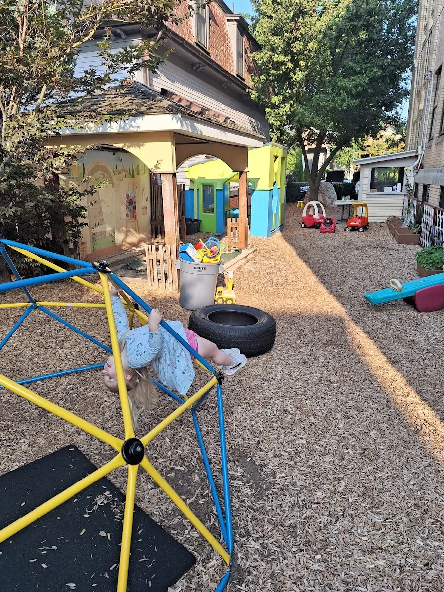 Alef Bet Child Care Inc — foto 2