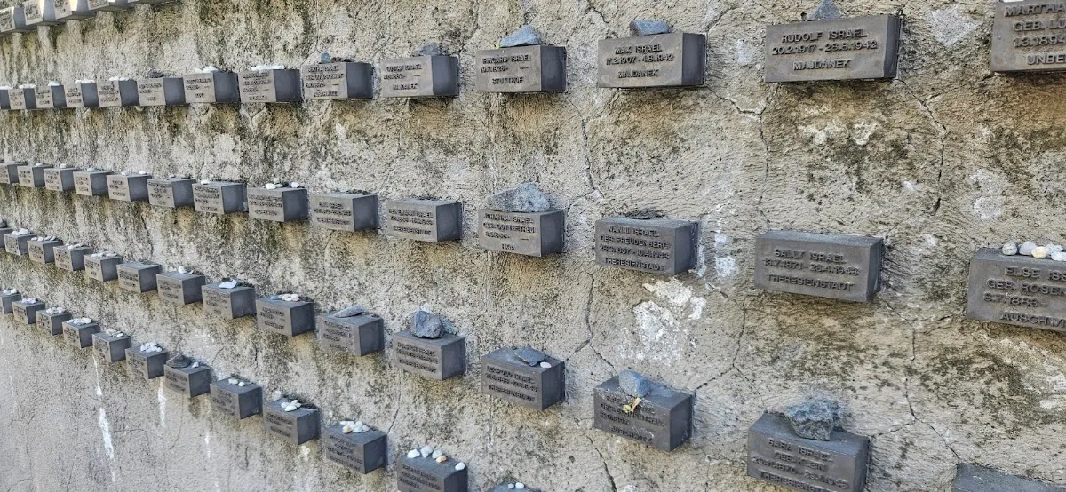 Alter Jüdischer Friedhof Battonnstraße — foto 7