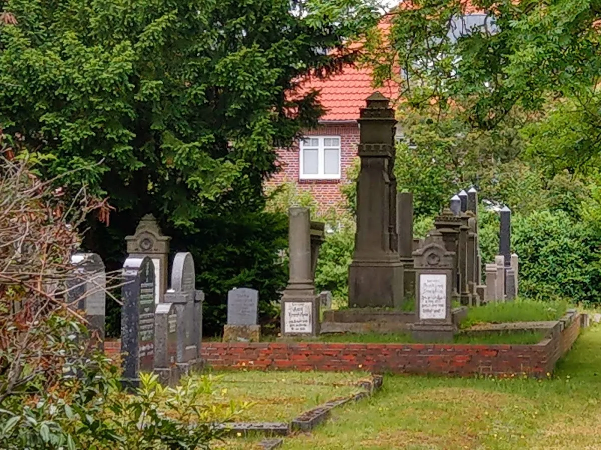 Alter Jüdischer Friedhof Oldenburg — photo 2