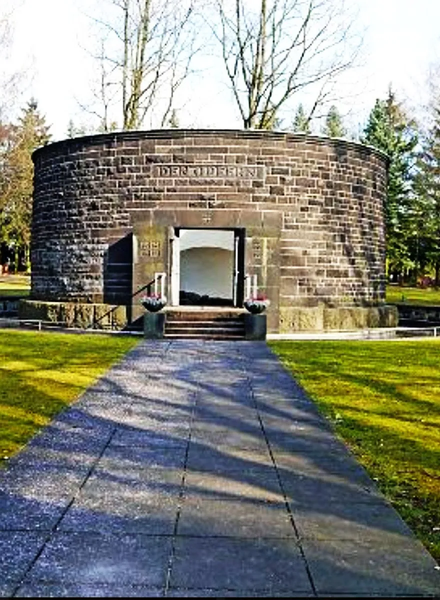 Alter Jüdischer Friedhof Rat-Beil-Straße — foto 9