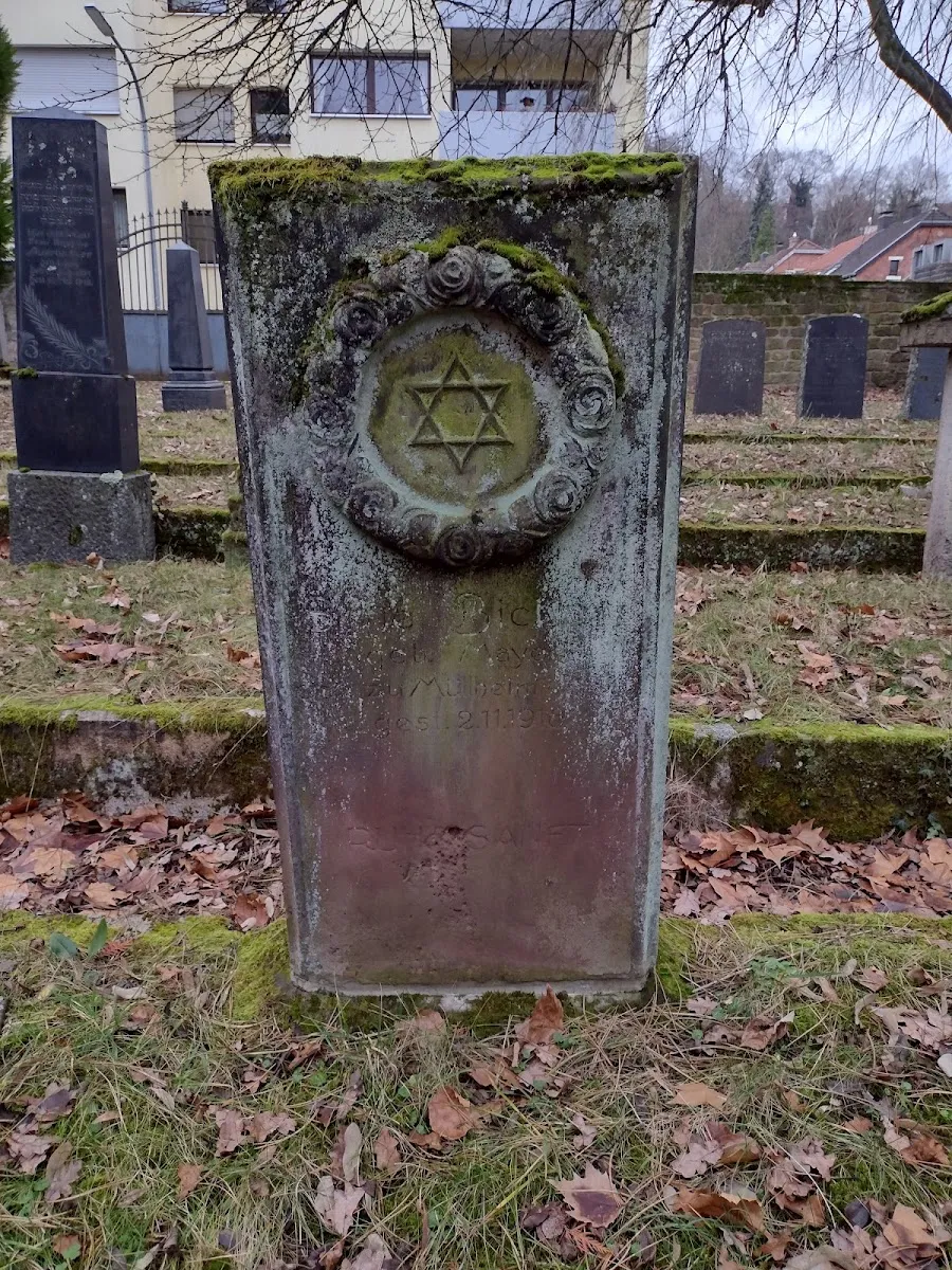 Alter Jüdischer Friedhof Saarbrücken — foto 2