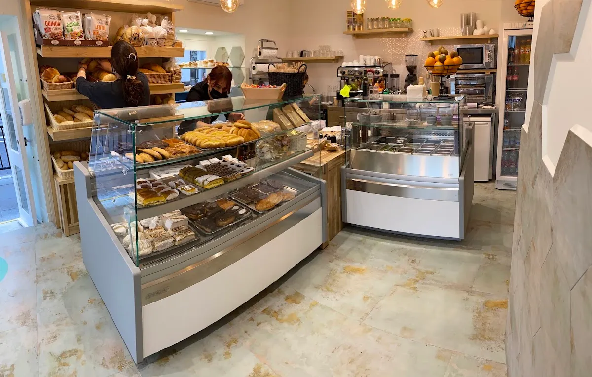 Amars Kosher Bakery and Restaurant — photo 8