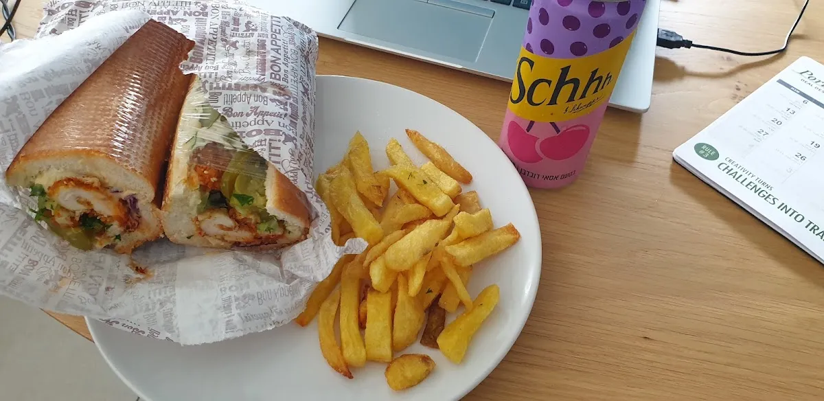 Anak HaSchnitzelim veHaSandwichim