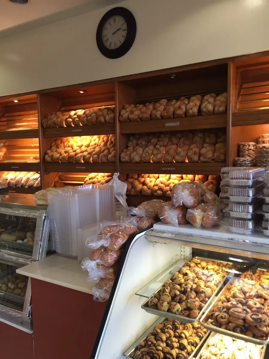 Ángel Bakery & Cafe — photo 8