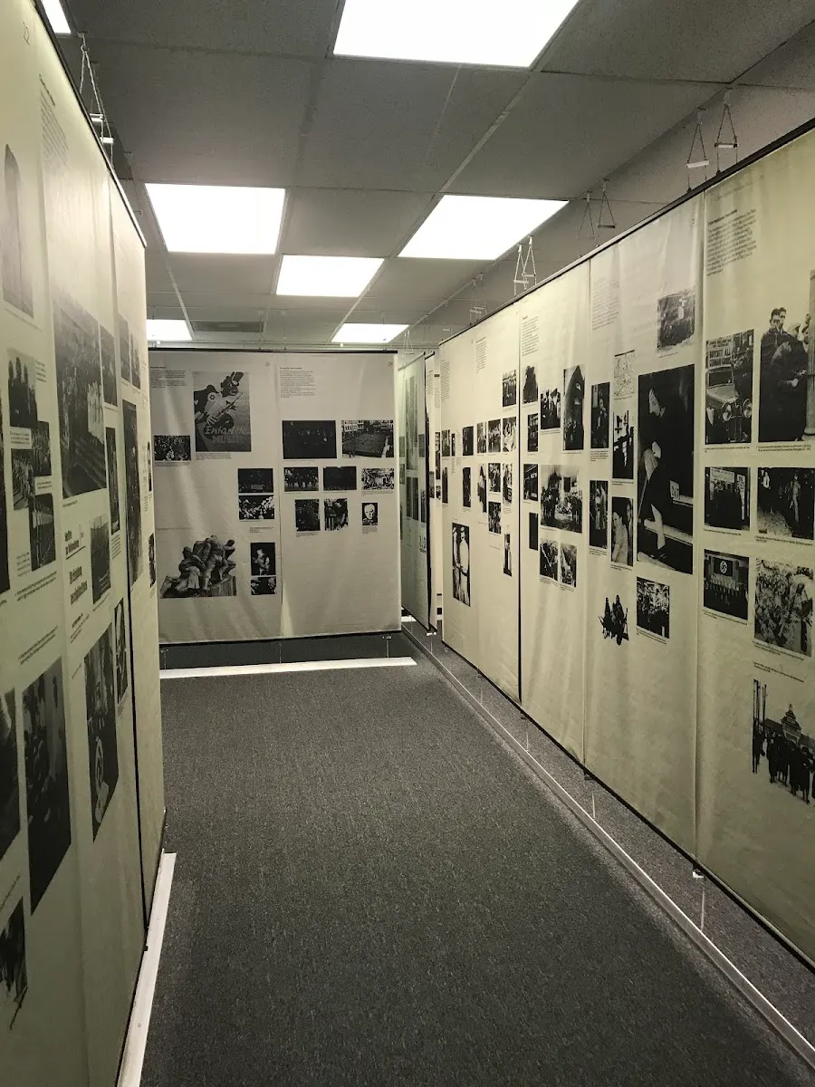 Anne Frank in the World: 1929-1945 — photo 4