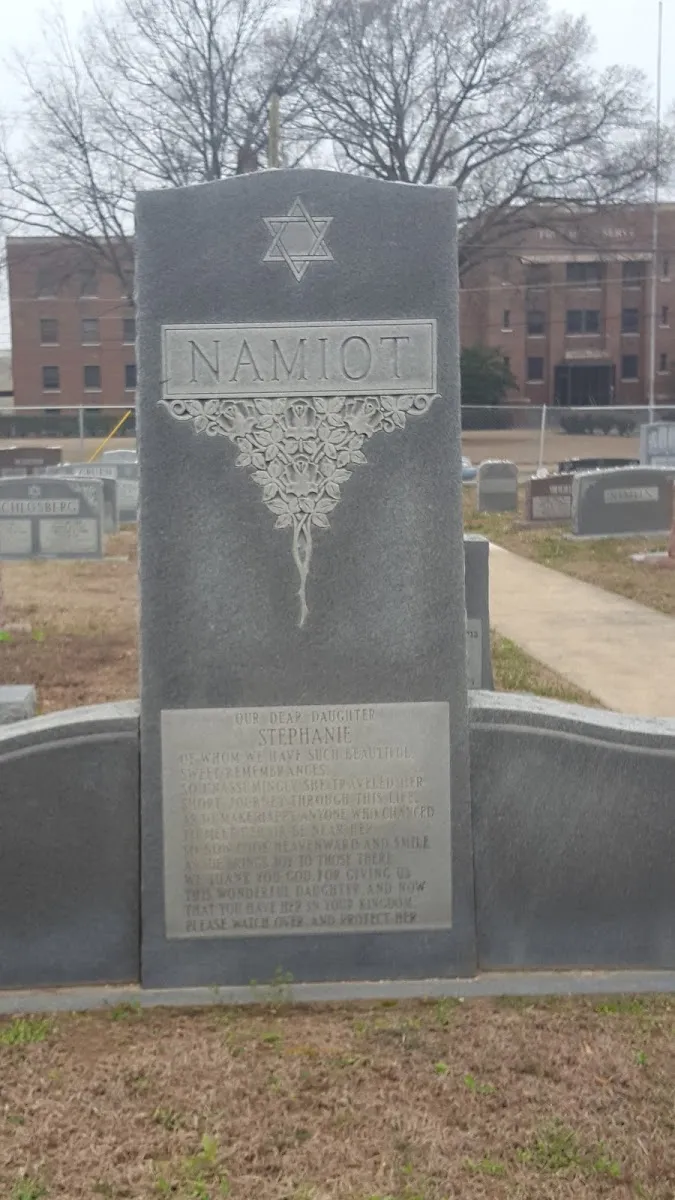 Anshei Sphard Cemetery — foto 5