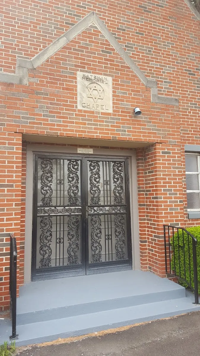 Anshei Sphard Cemetery — foto 6