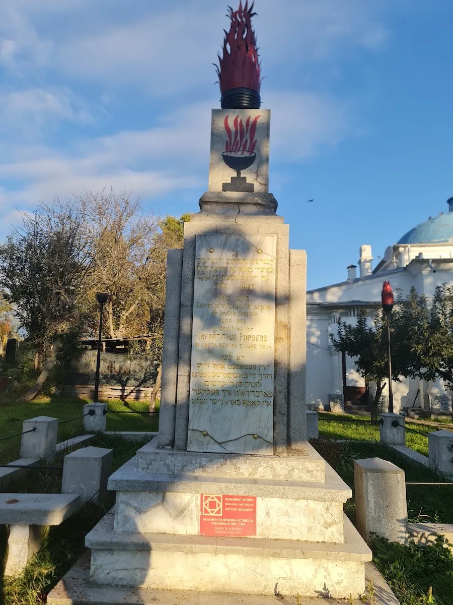 Antigua sinagoga de Bacău — photo 4