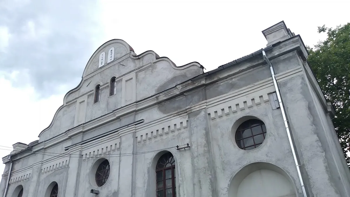 Antigua sinagoga de Baia Mare — foto 3