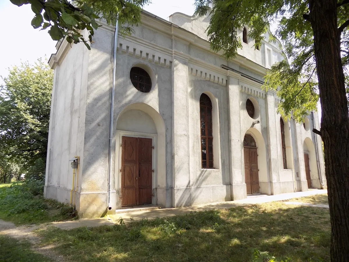 Antigua sinagoga de Baia Mare — foto 5