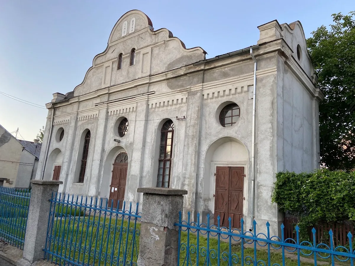 Antigua sinagoga de Baia Mare — foto 10