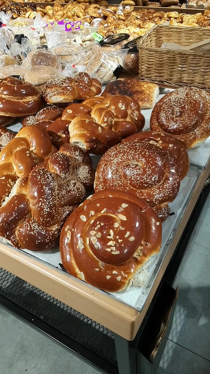 Ariel Bakery (Kikar Meirhoff, Haifa) — foto 2