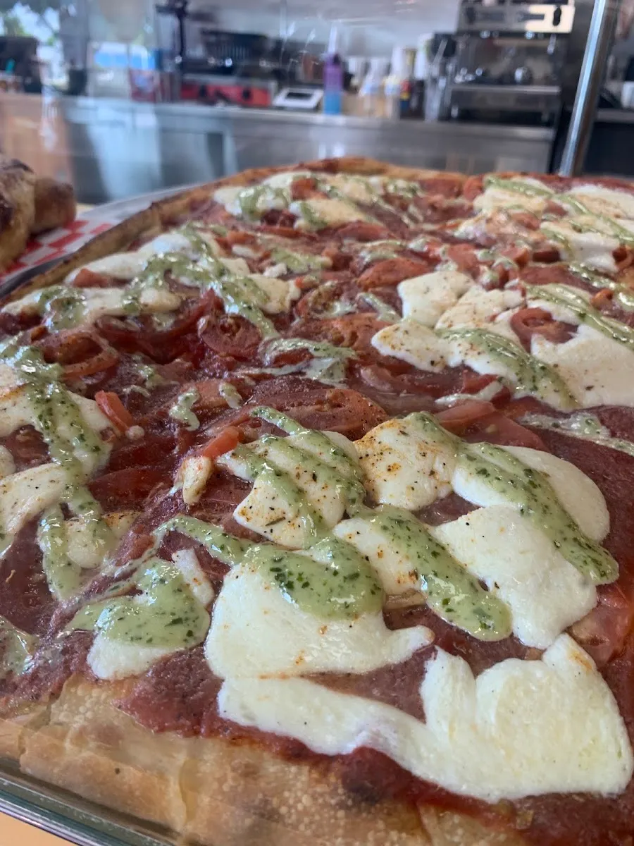 Ariels Delicious Pizza — foto 8