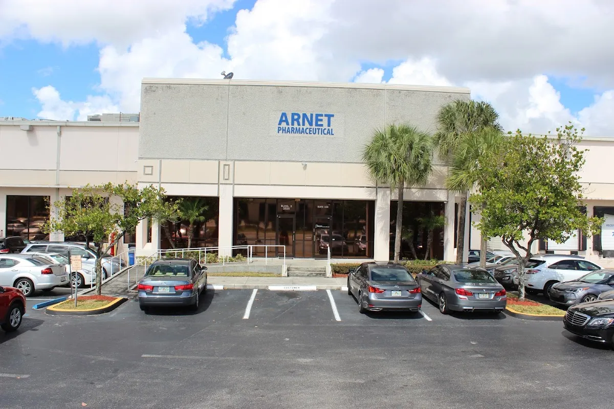 Arnet Pharmaceutical Corporation — foto 2