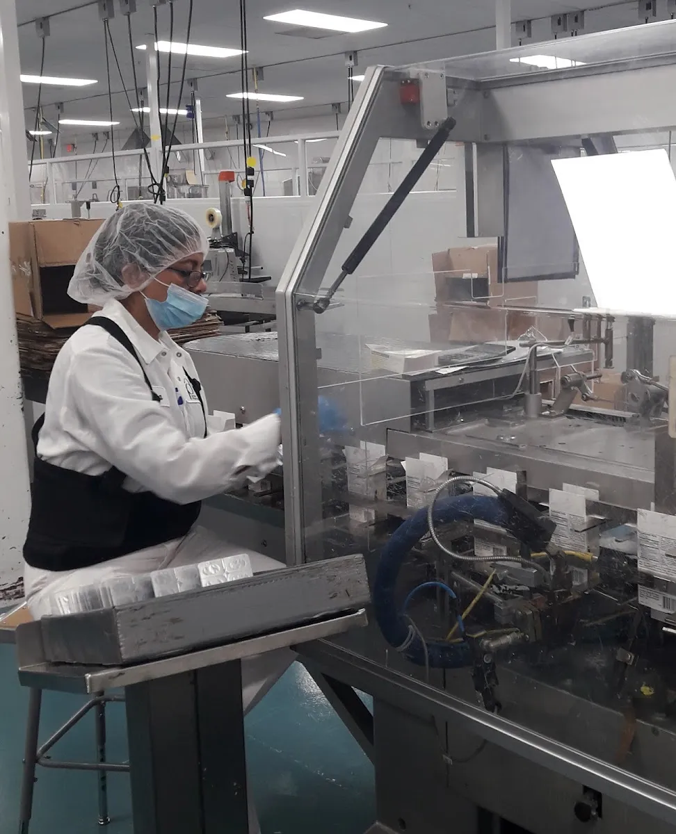 Arnet Pharmaceutical Corporation — foto 4