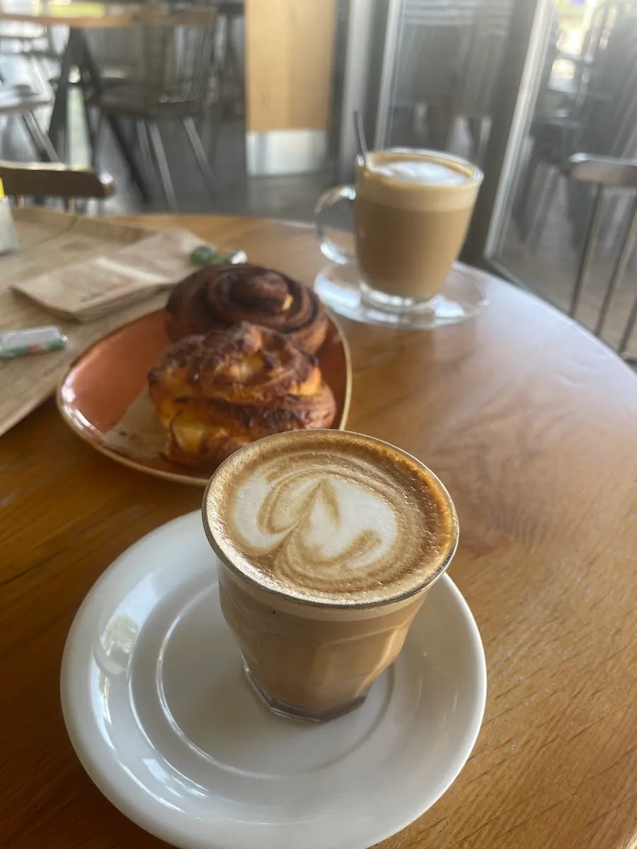 Aroma (Zim Center, Arad) — foto 8