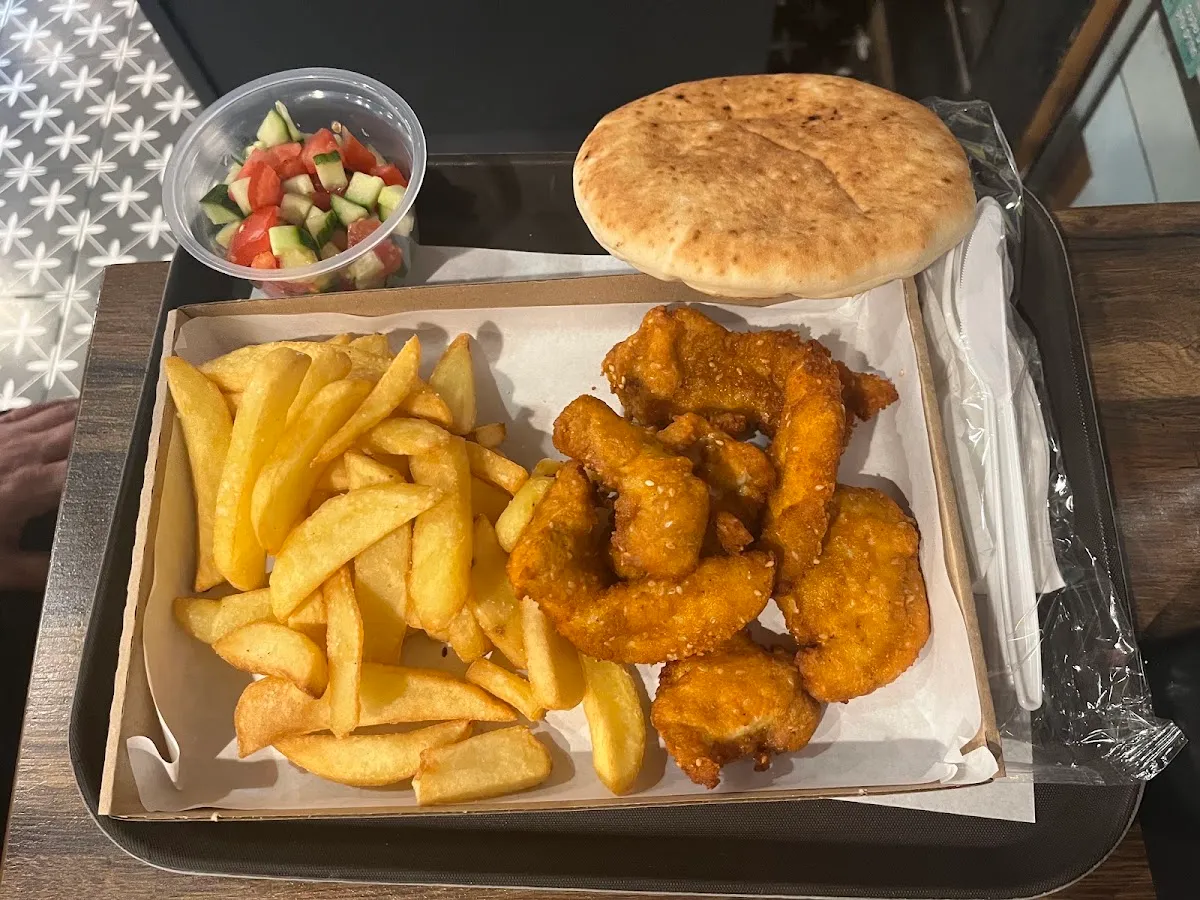 Ashis' Israeli street food — photo 5