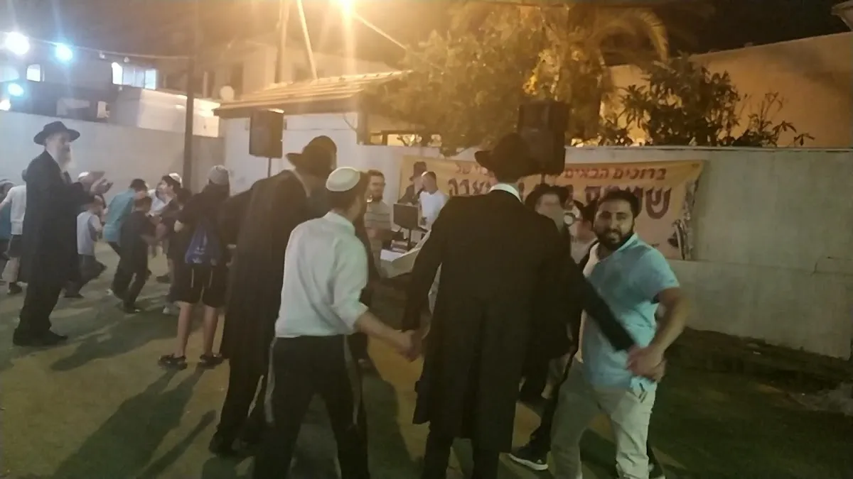 Ashkelon Chabad synagogue — foto 6