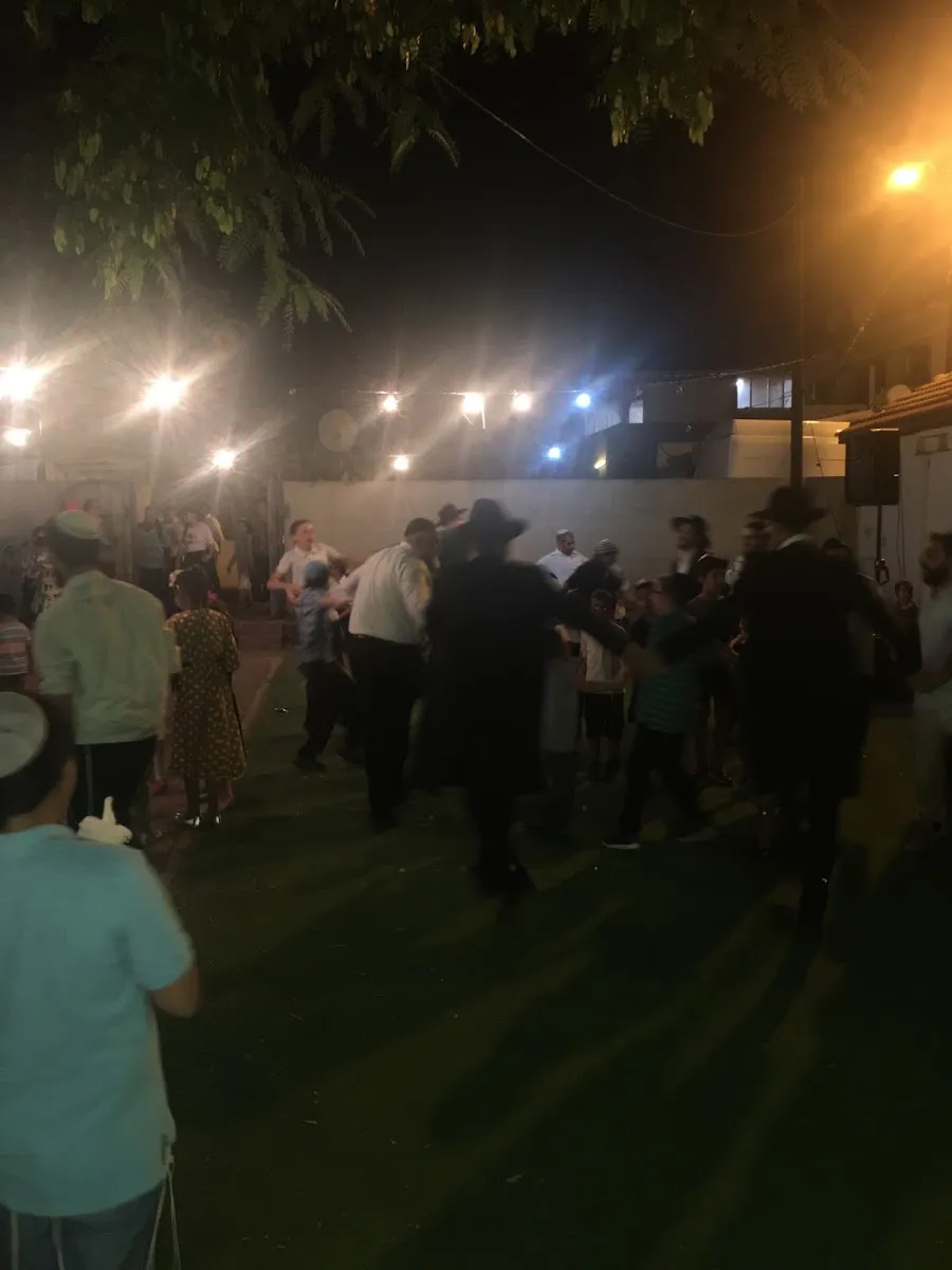 Ashkelon Chabad synagogue — foto 9
