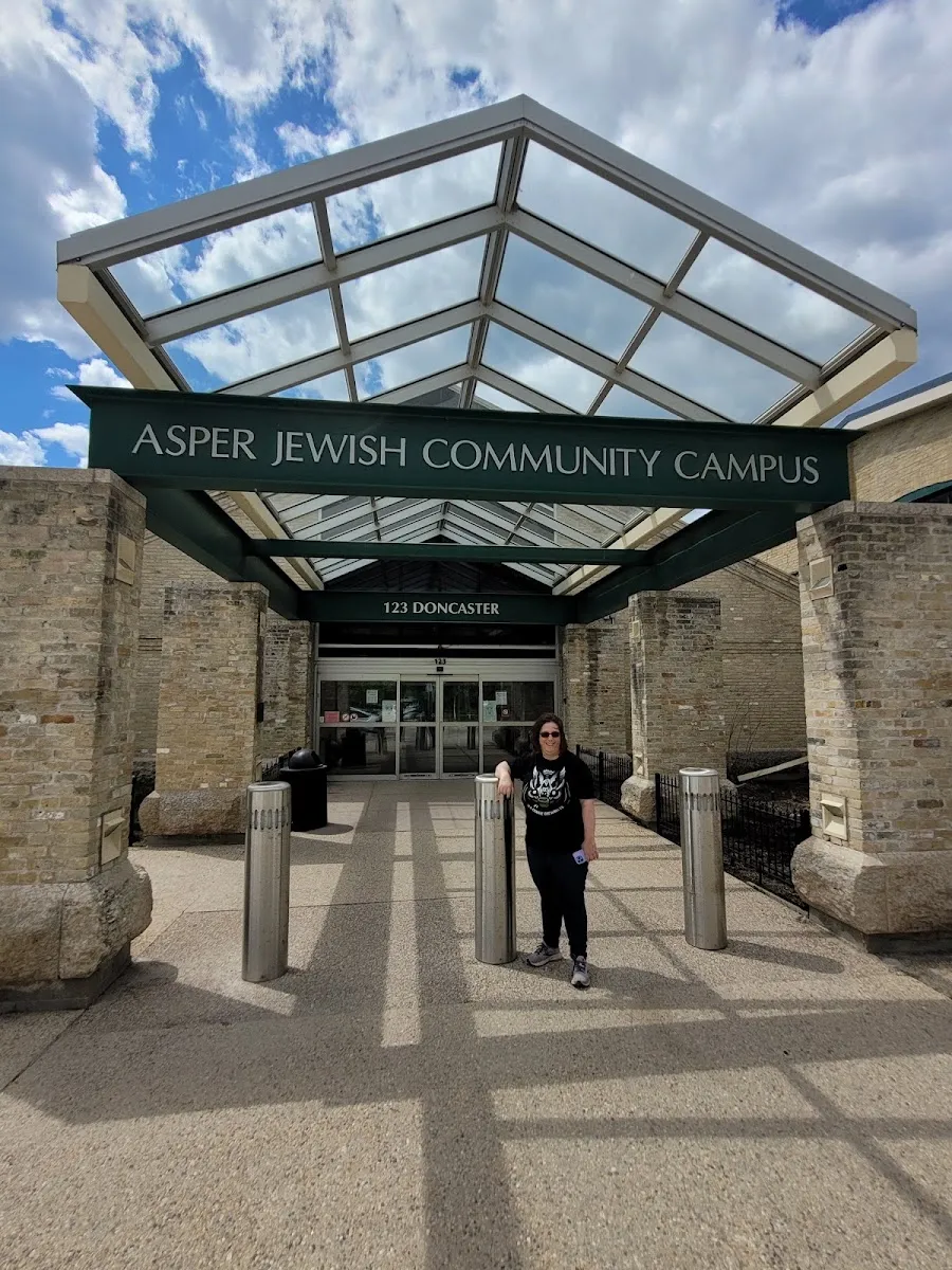 Asper Jewish Community Campus (JCC) — foto 4