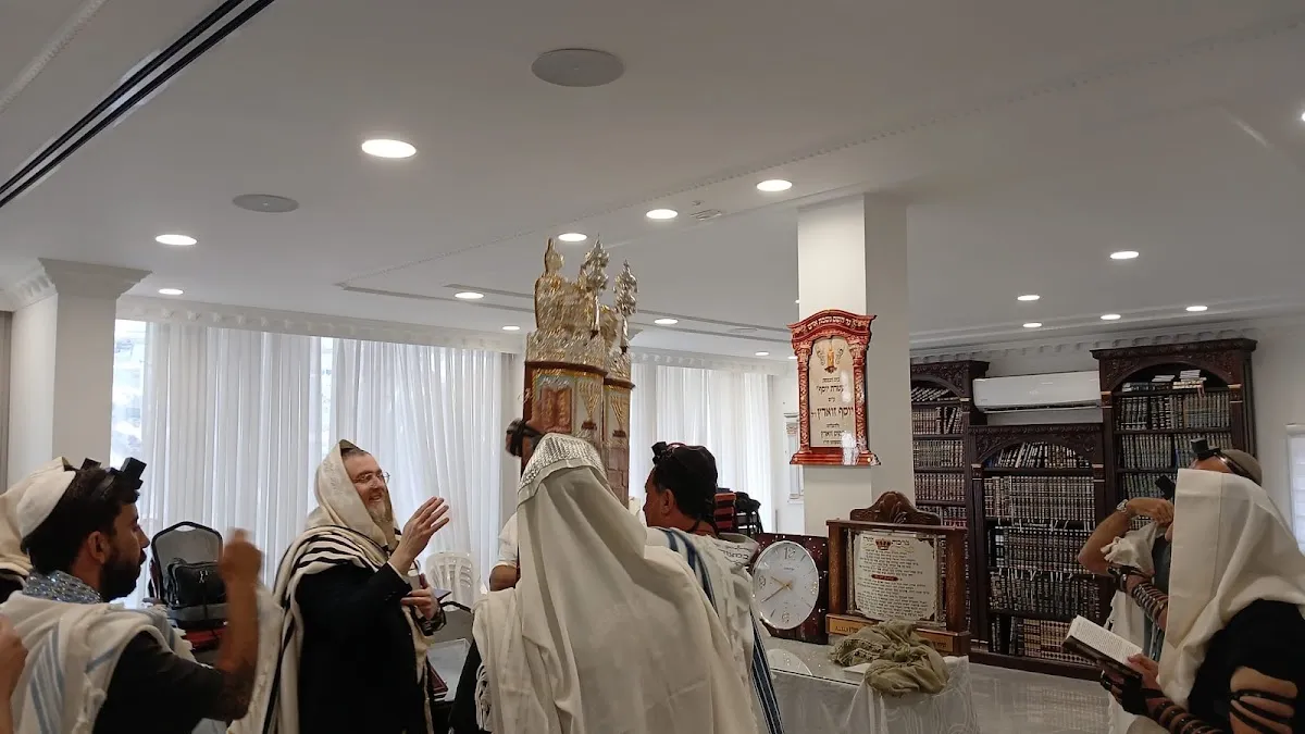 Ateret Herzliya Synagogue and Kollel — foto 6