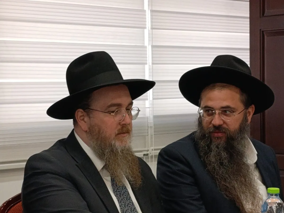 Ateret Herzliya Synagogue and Kollel — foto 10