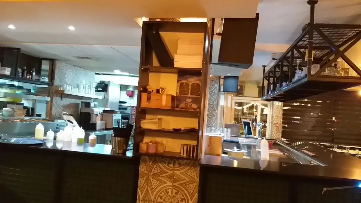 Atika — foto 2
