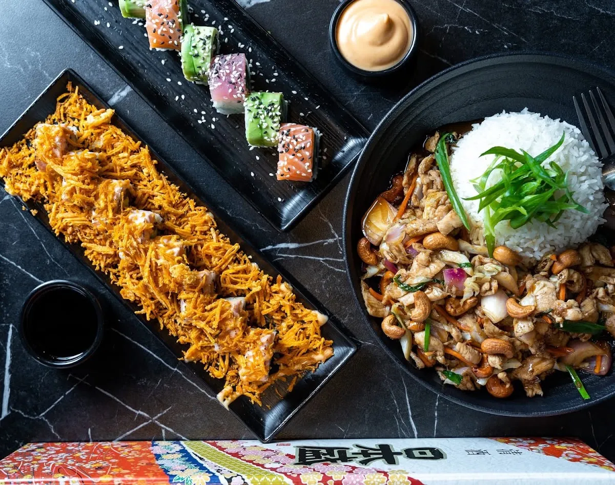 Atza Sushi Bar — photo 3