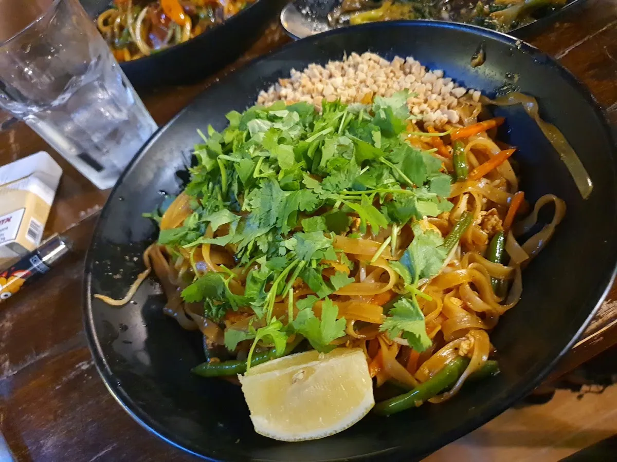Atza Sushi Bar — photo 7