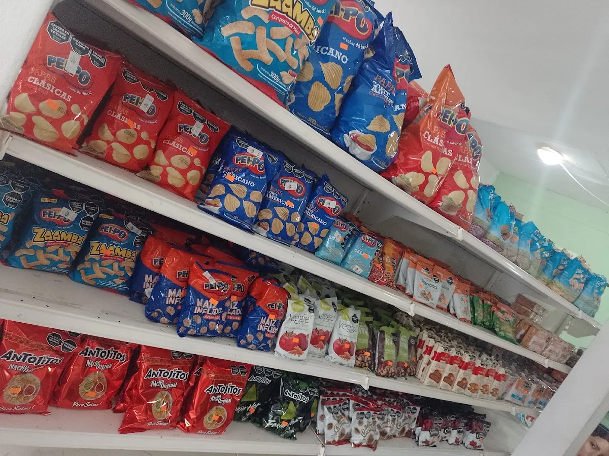 Autoservicio M & M Kosher — photo 2