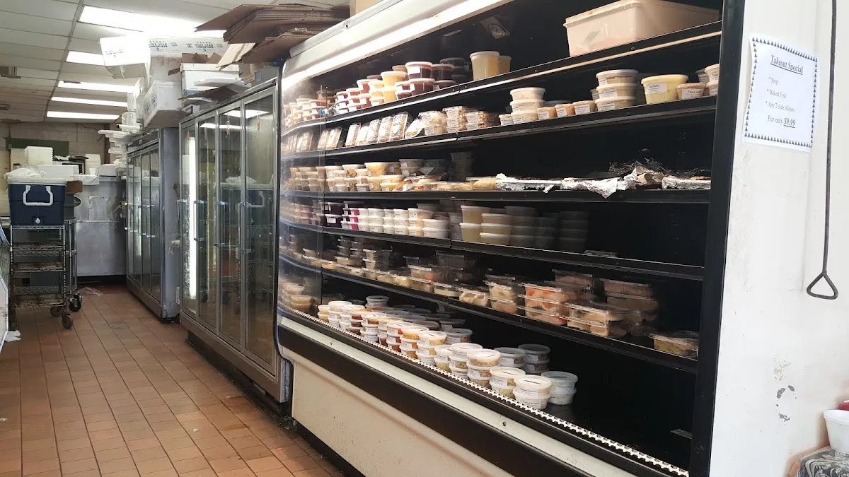 Avenue J Fish Center — photo 2