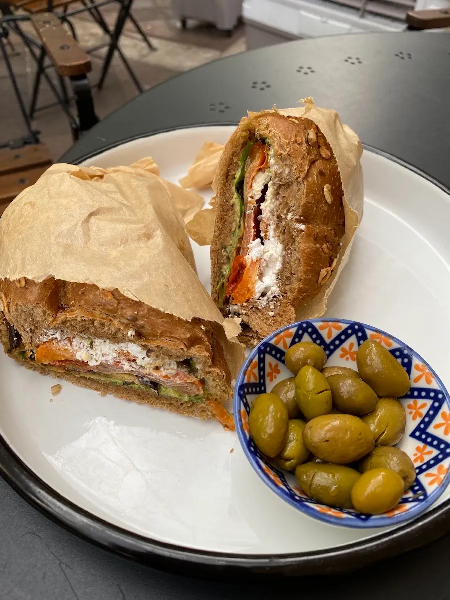 Aviv Bakery & Cafe — photo 5