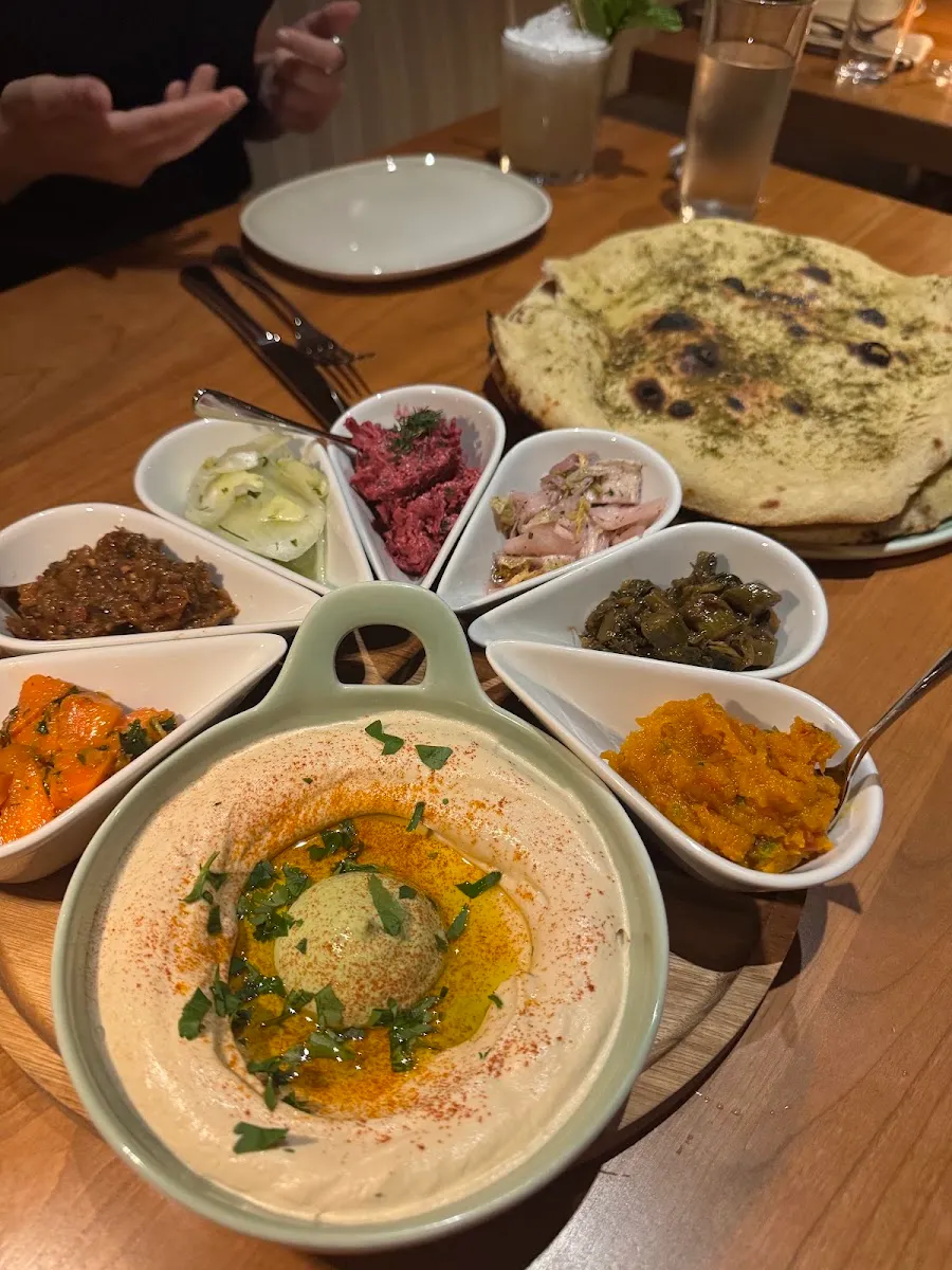 Aviv — photo 3