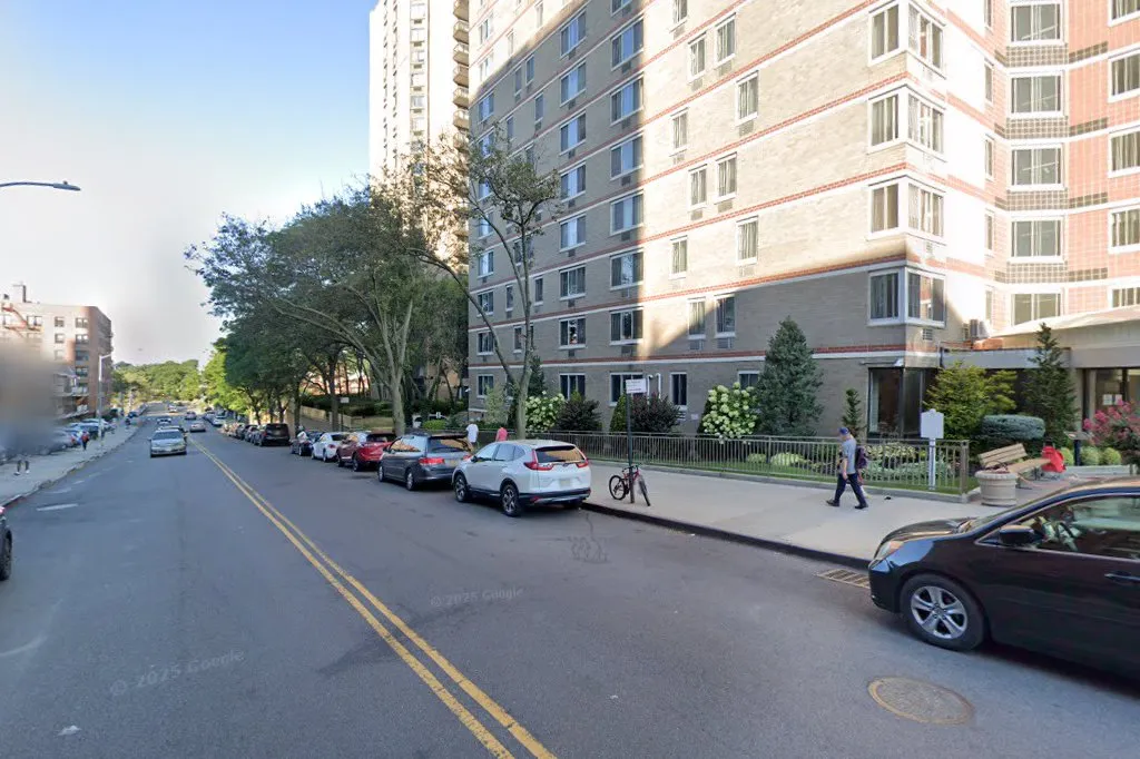 B'nai B'rith Housing Foundation de Queens — foto 3