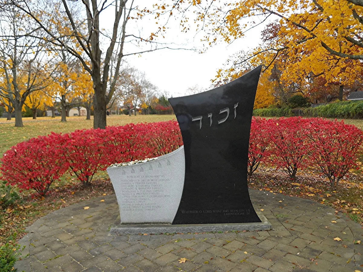 B'nai Israel Memorial Park Cemetery — foto 3