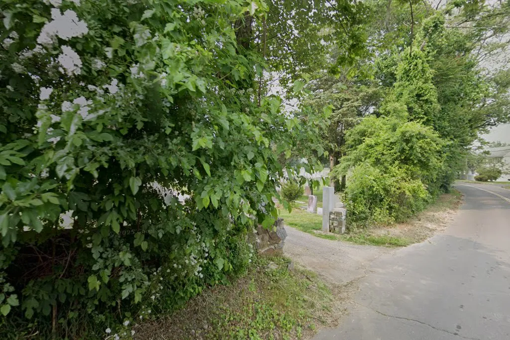 B'nai Torah Cemetery