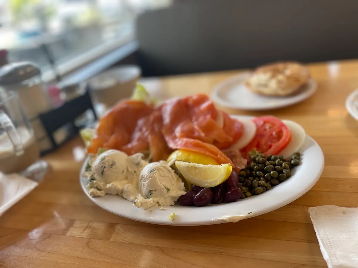 Bagel Bar East — foto 3