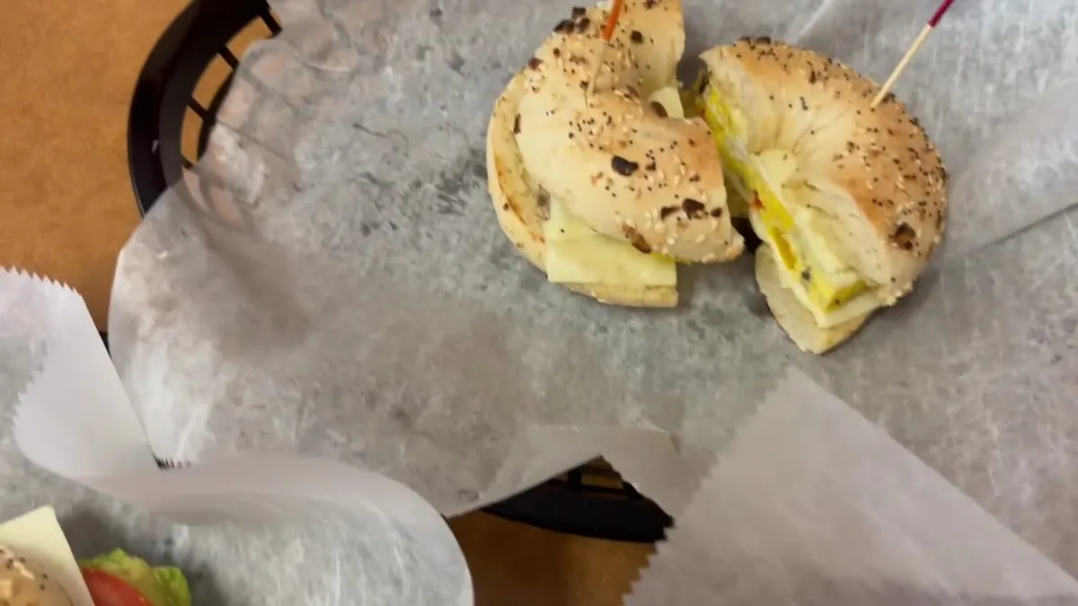 Bagel Bin Inc — photo 2