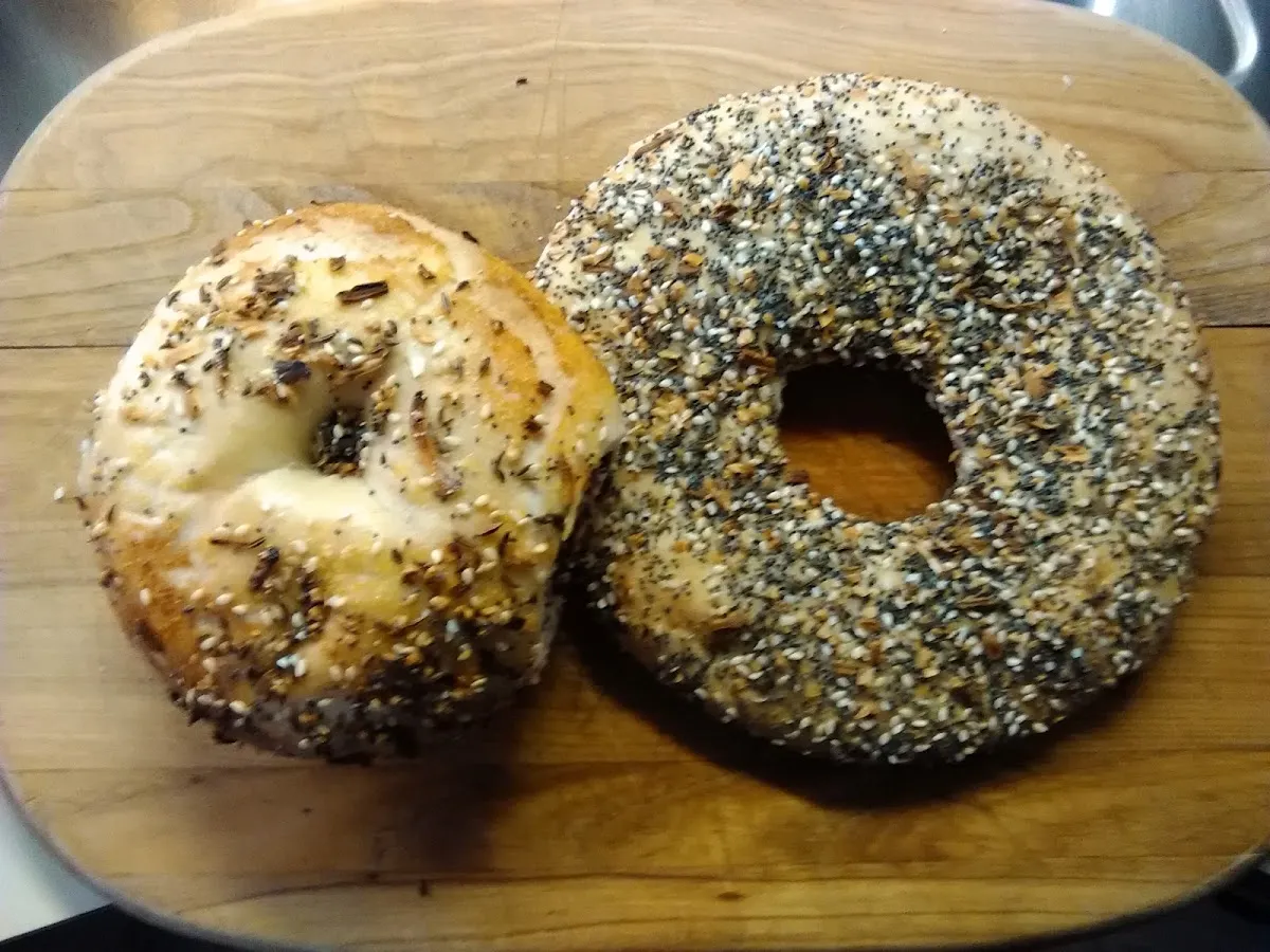 Bagel Cove Restaurant and Deli — photo 3