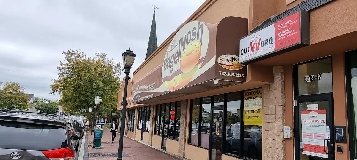 Bagel Nosh