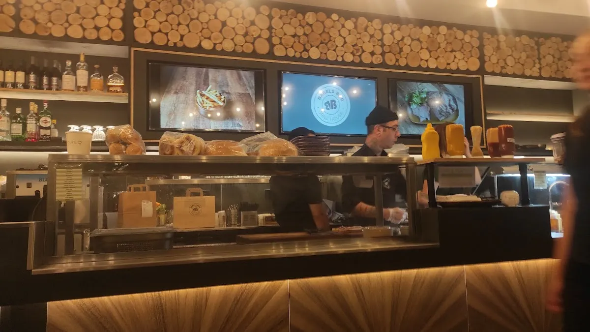 Bagels Bar Grill House — photo 6