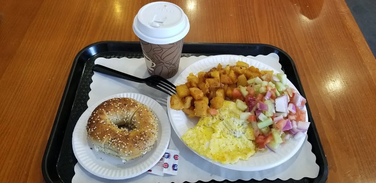 Bagels N’ More — photo 6