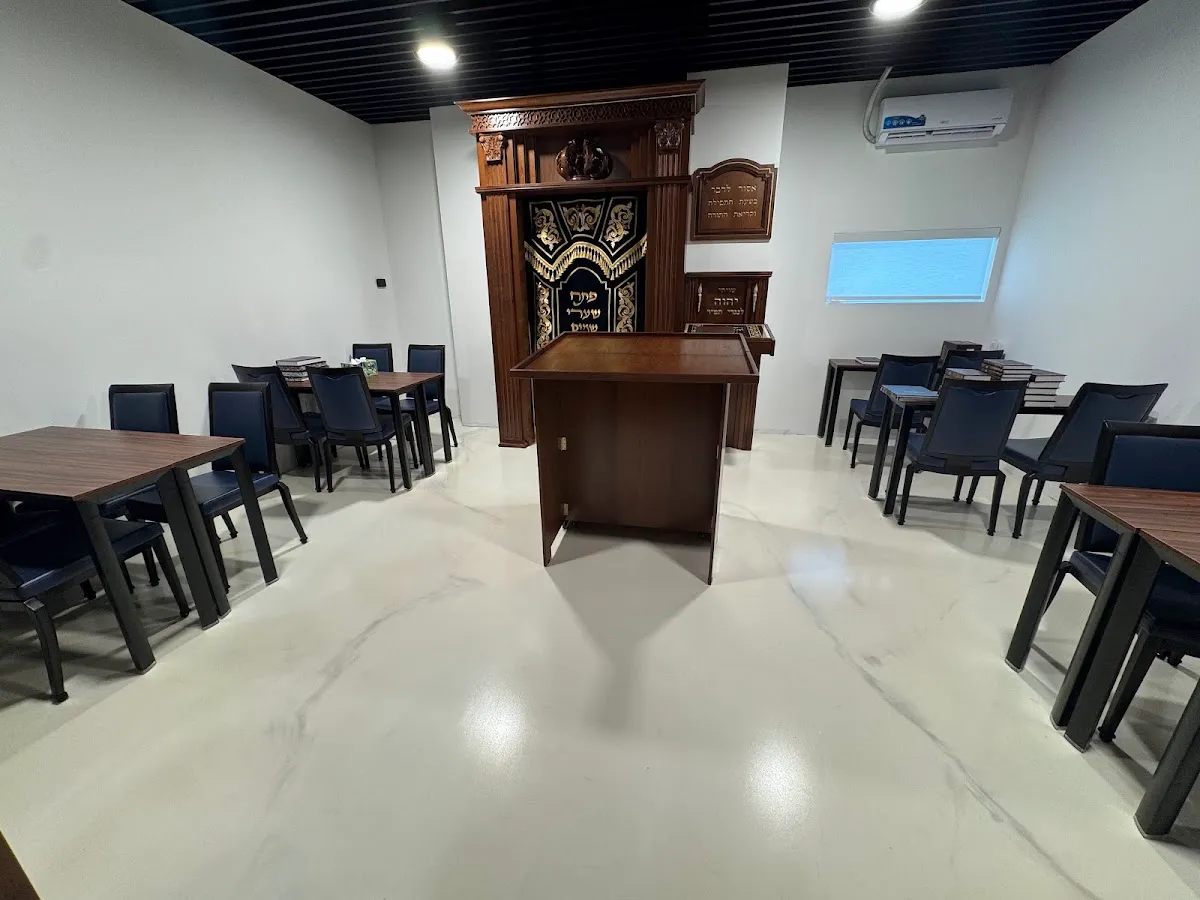 Bais Binyomin Tzvi (Sabo) — photo 9