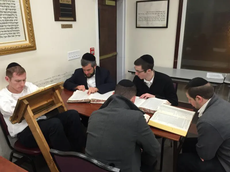 Bais Medrash L'Torah — foto 9