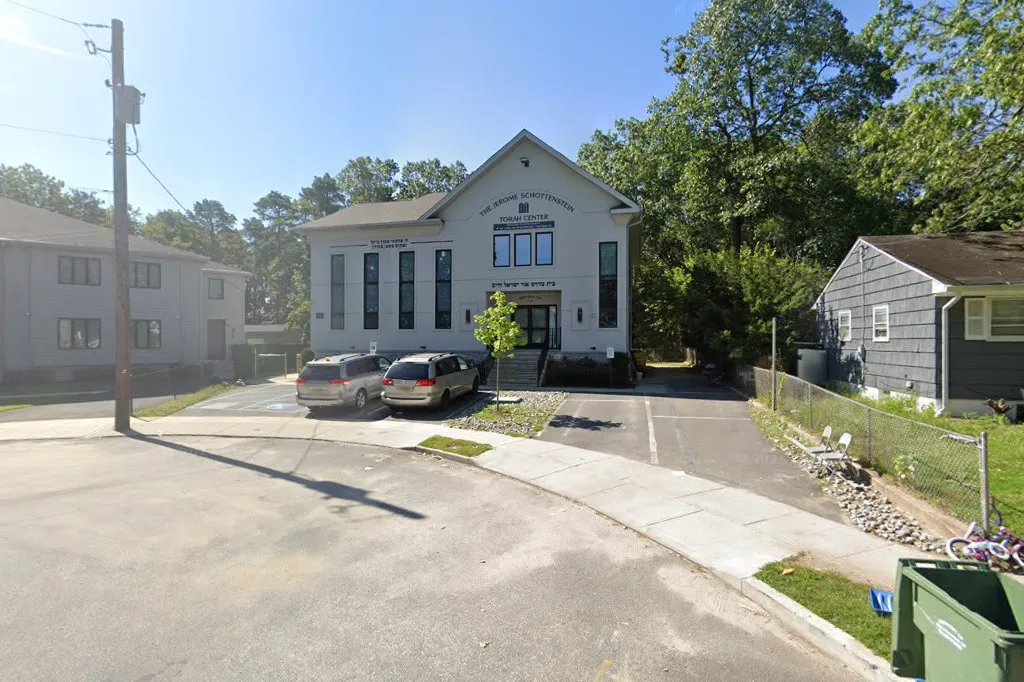 Bais Medrash of Summit Court