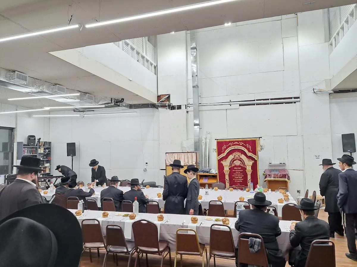 Bais Menachem Chabad Boro Park