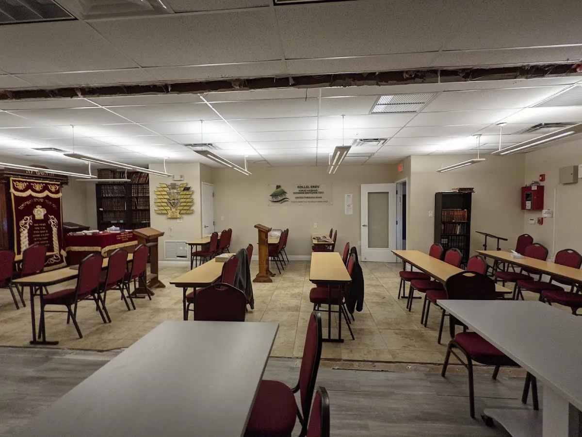 Bais Mordechai Shul